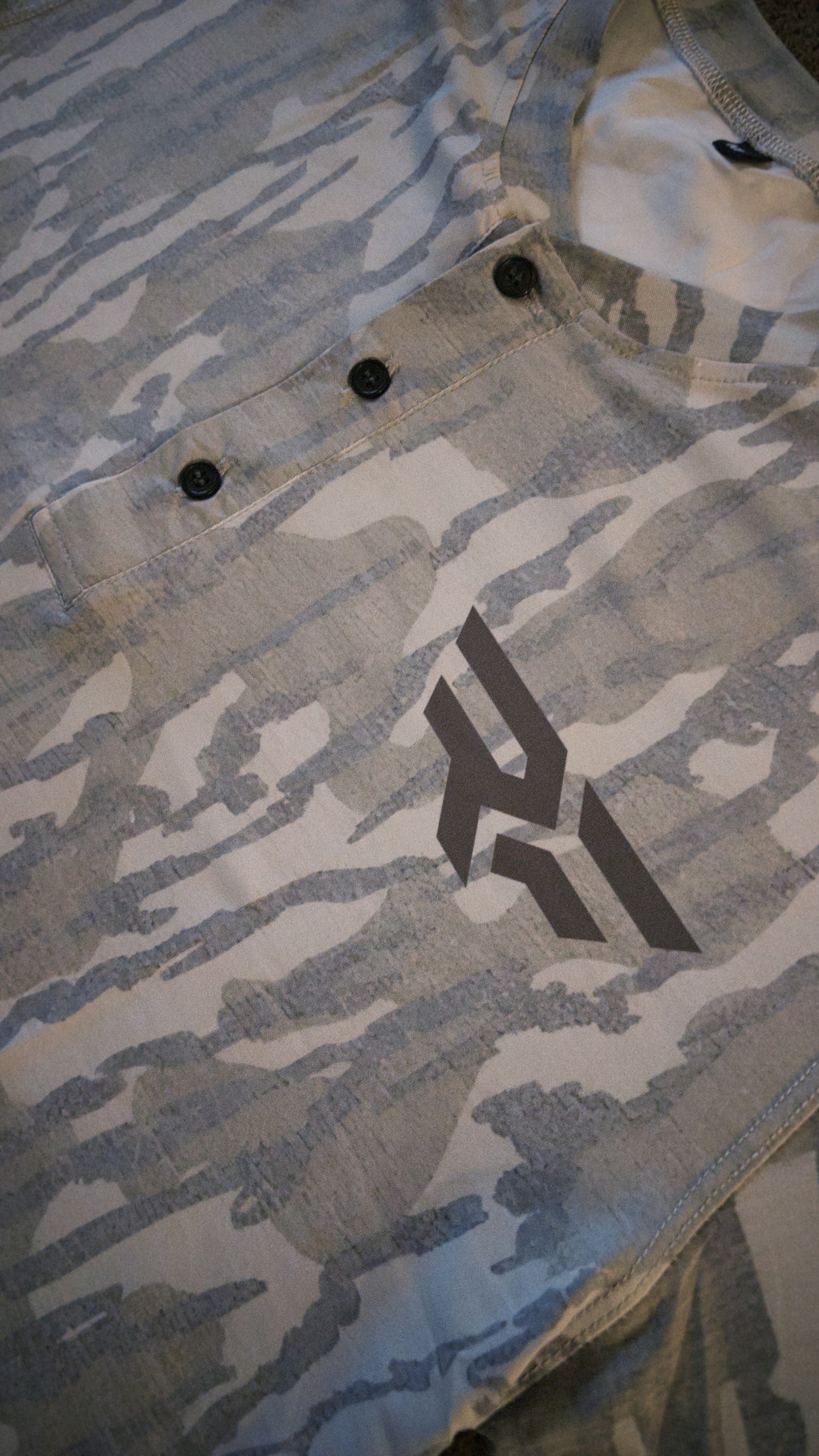 Field Flex Henley