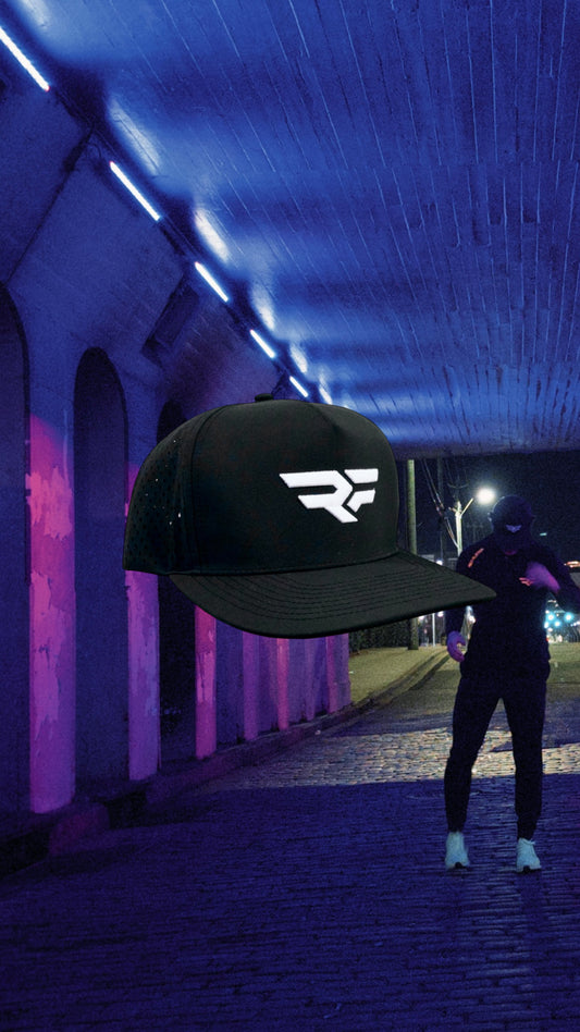The Signature - Black Performance Trucker