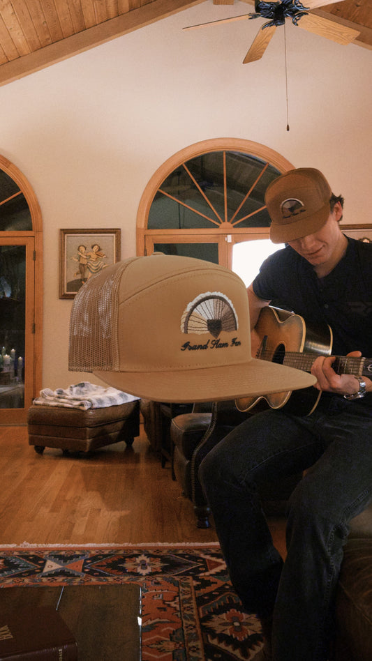 Grand Slam Fan - Caramel 7