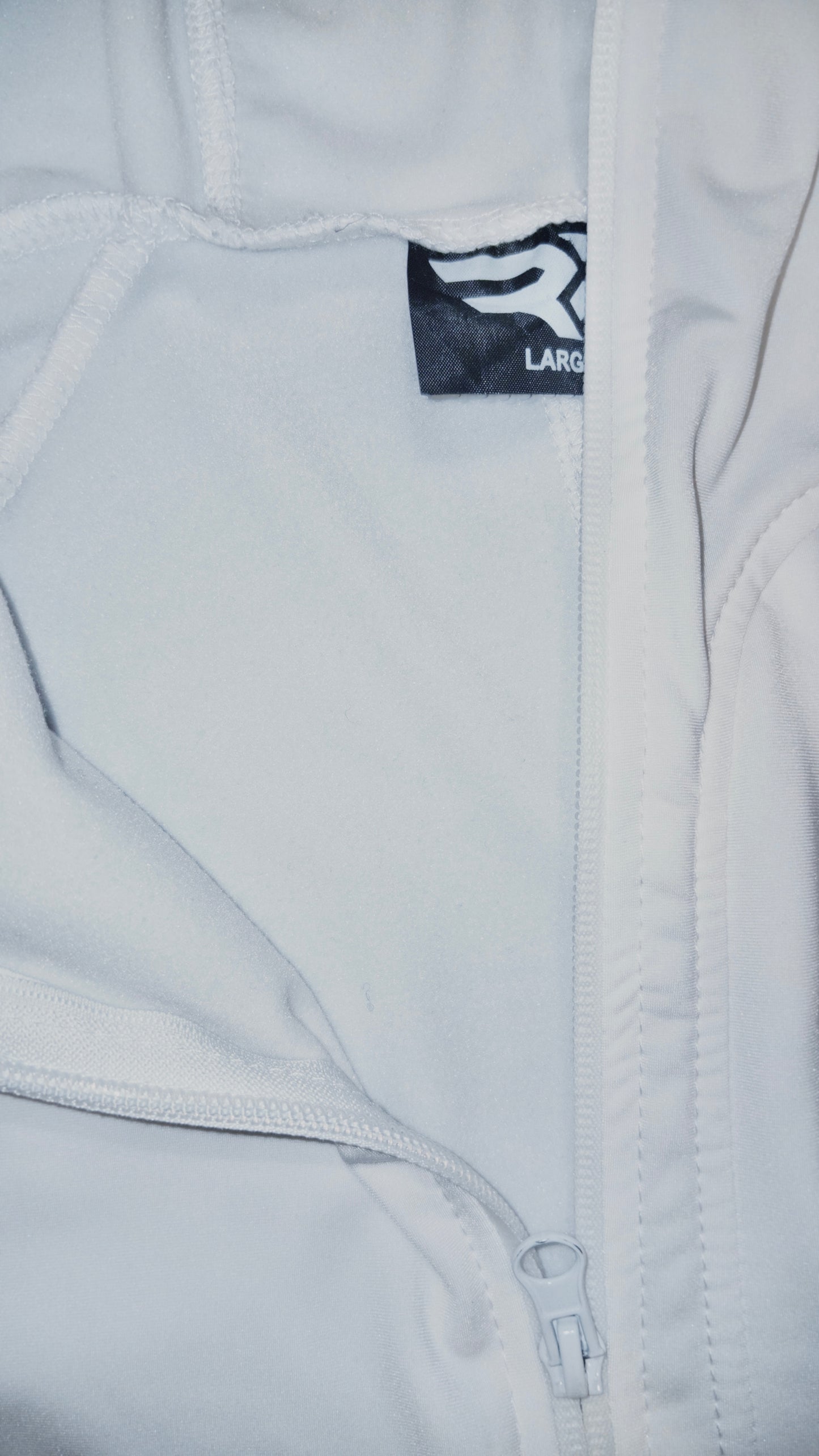 The Apex Zip - White